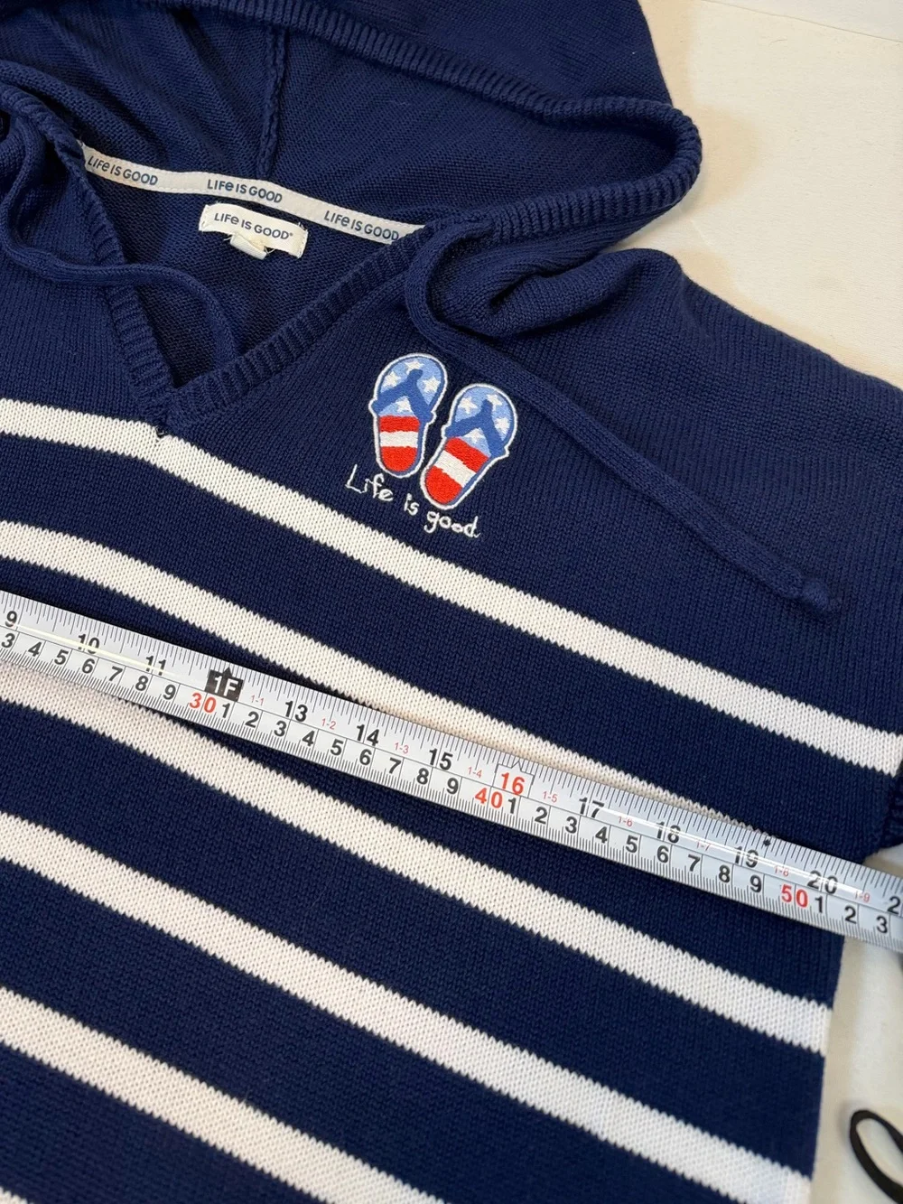 Life Is Good Navy‎ & White Striped V-Neck Hoodie Sweater Flip Flops Size Medium